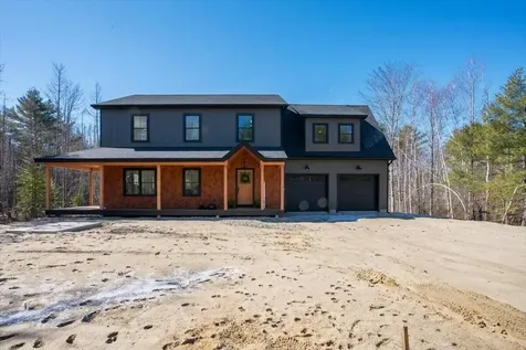 321 Pownal Road Freeport ME 04032