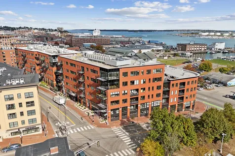 387 Commercial Street Portland ME 04101