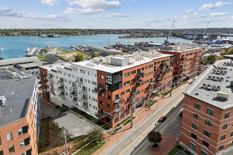 387 Commercial Street Portland ME 04101