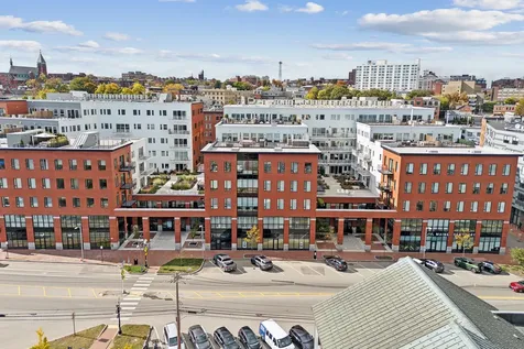 387 Commercial Street Portland ME 04101
