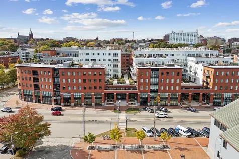 387 Commercial Street Portland ME 04101