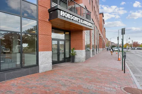387 Commercial Street Portland ME 04101