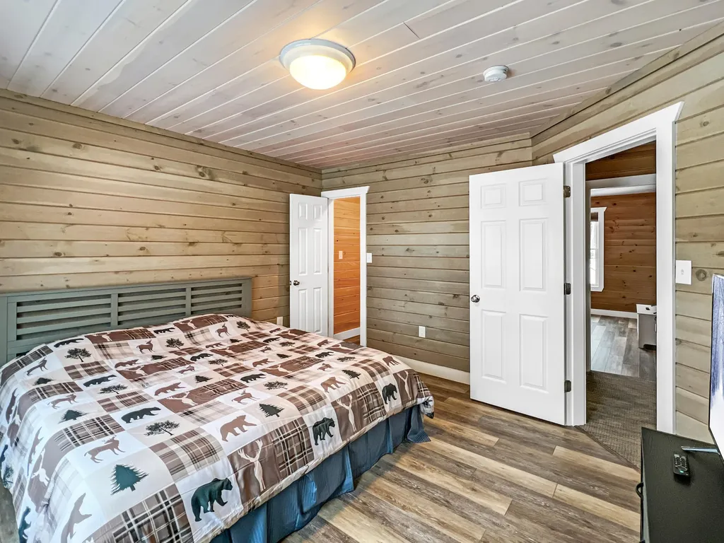 204 Poplar Hill Road Rockwood T1 R1 Nbkp ME 04478