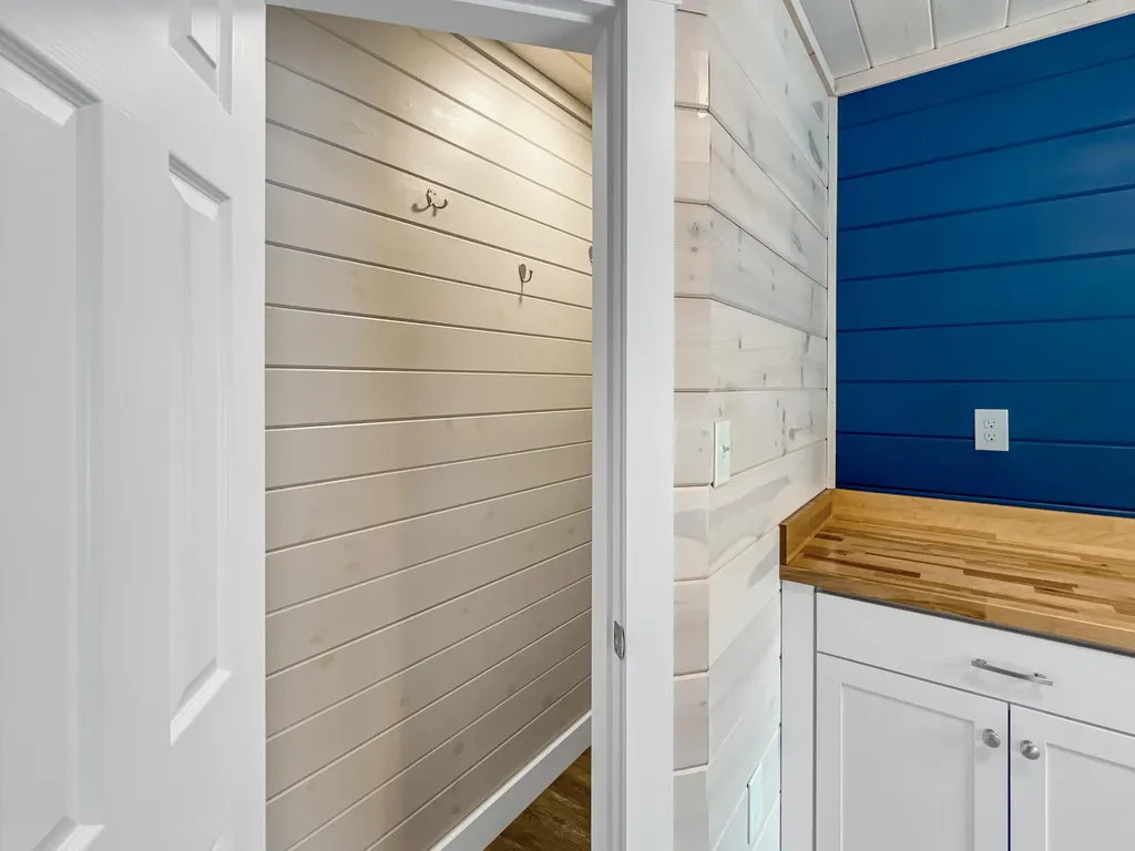 204 Poplar Hill Road Rockwood T1 R1 Nbkp ME 04478