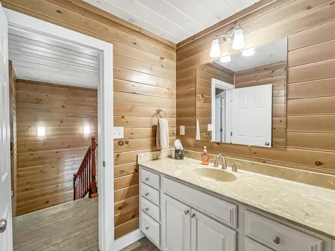 204 Poplar Hill Road Rockwood T1 R1 Nbkp ME 04478