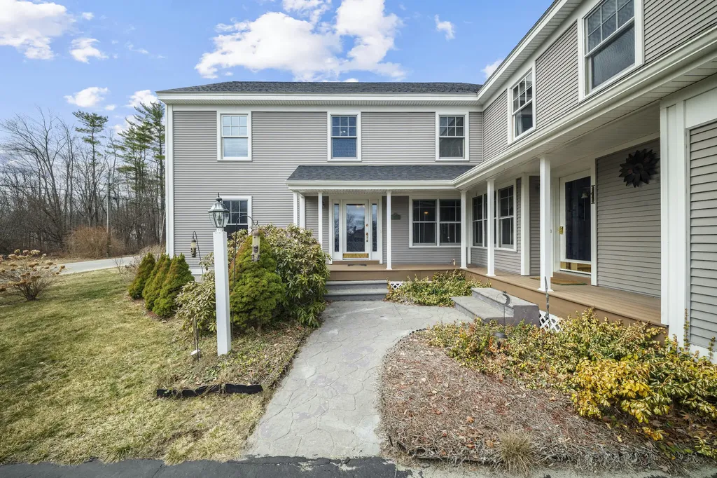 13 Forest Park Waterville ME 04901
