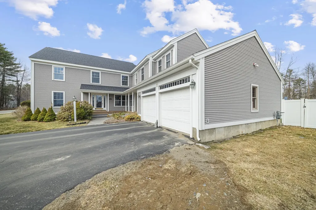 13 Forest Park Waterville ME 04901
