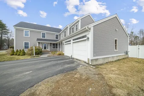 13 Forest Park Waterville ME 04901