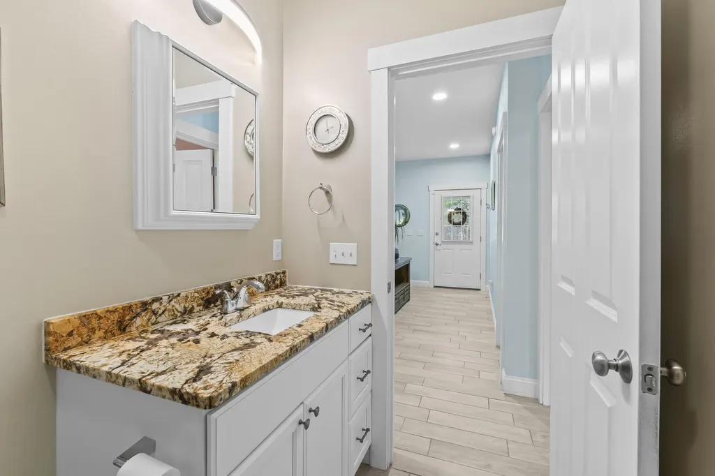 9 Overlook Drive Litchfield ME 04350
