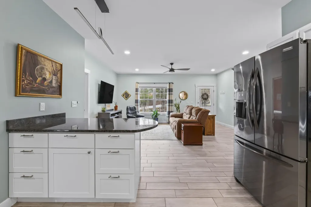 9 Overlook Drive Litchfield ME 04350