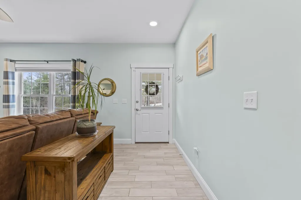 9 Overlook Drive Litchfield ME 04350