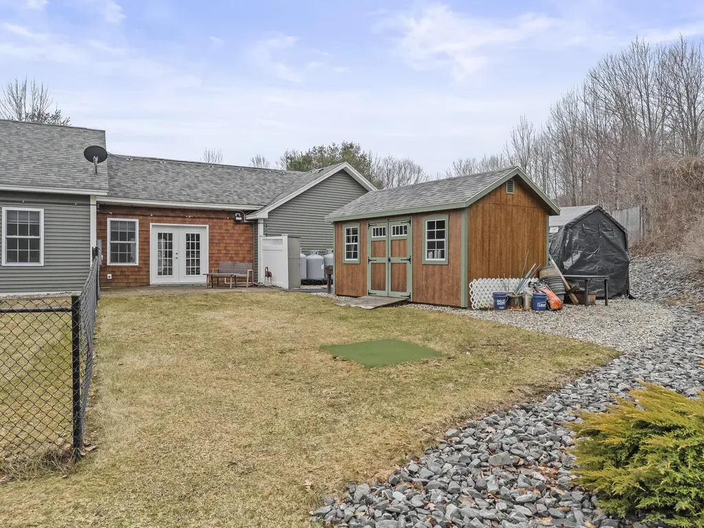 9 Overlook Drive Litchfield ME 04350