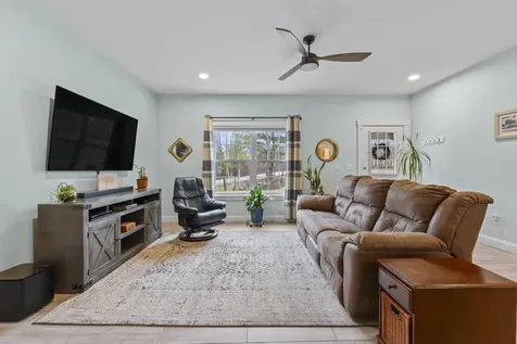 9 Overlook Drive Litchfield ME 04350