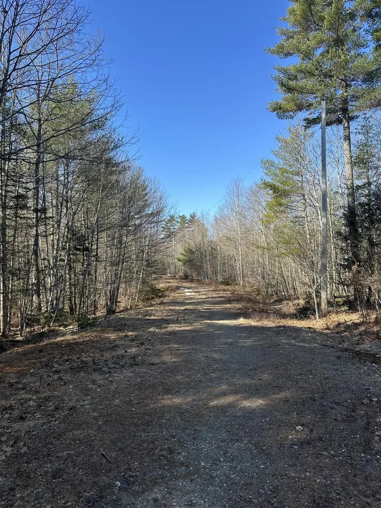 00 Nananka Trail Bristol ME 04539