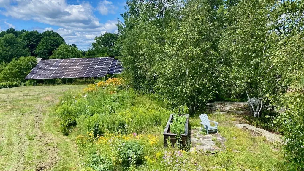 334 Johnson Road Auburn ME 04210