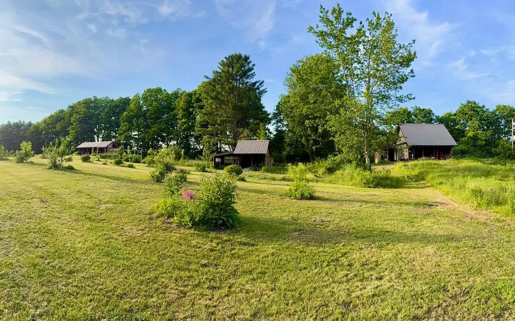 334 Johnson Road Auburn ME 04210