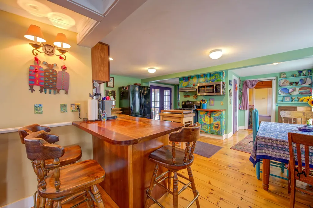 288 Mayberry Hill Road Casco ME 04015