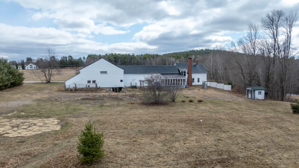 288 Mayberry Hill Road Casco ME 04015