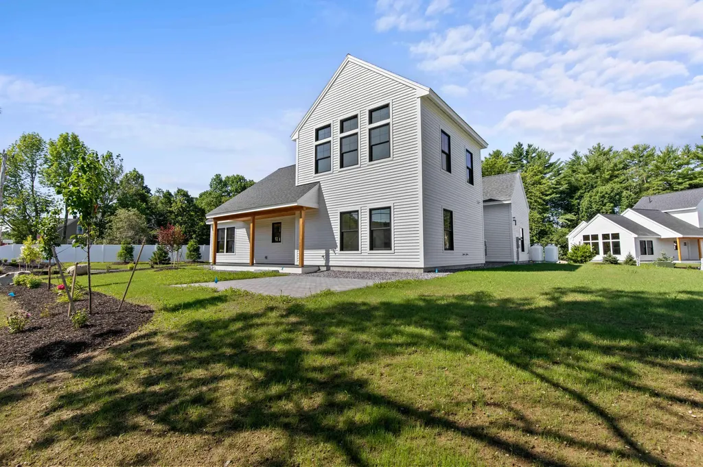 9 White Pine Lane Casco ME 04015