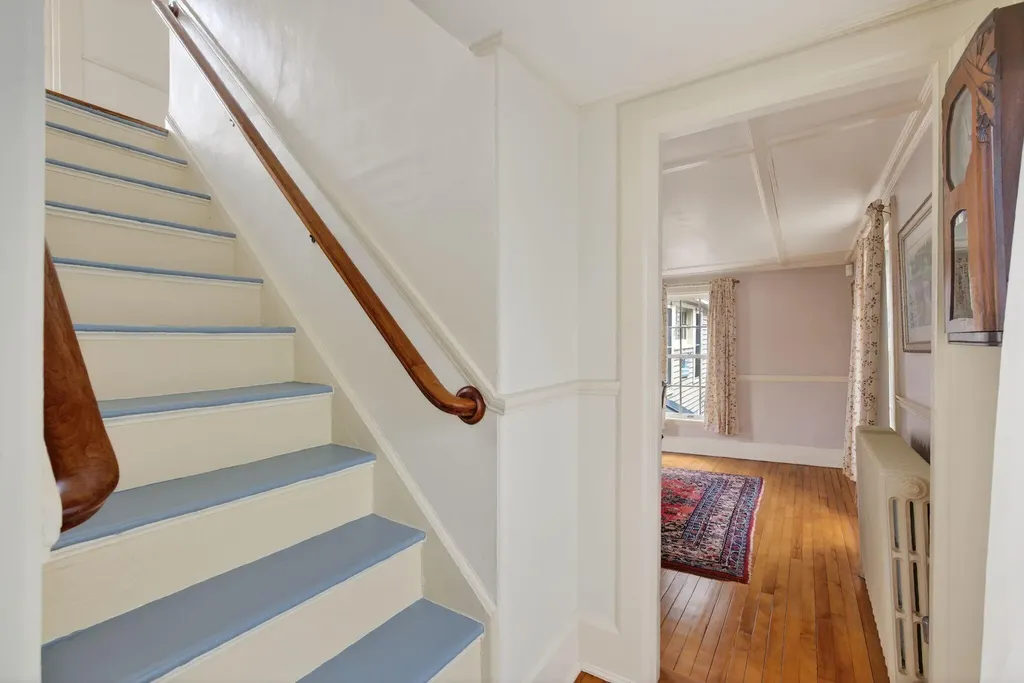 9 Summer Street Kennebunk ME 04043