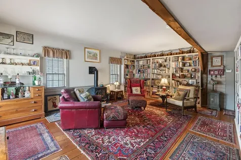 9 Summer Street Kennebunk ME 04043