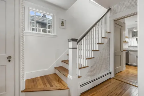 40 Kenilworth Street Portland ME 04102