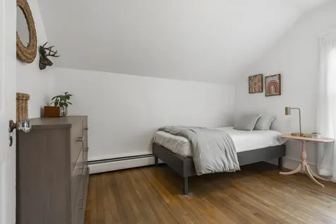 40 Kenilworth Street Portland ME 04102