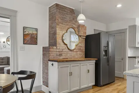 40 Kenilworth Street Portland ME 04102