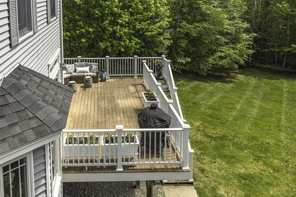 447 Walden Parke Way Bangor ME 04401