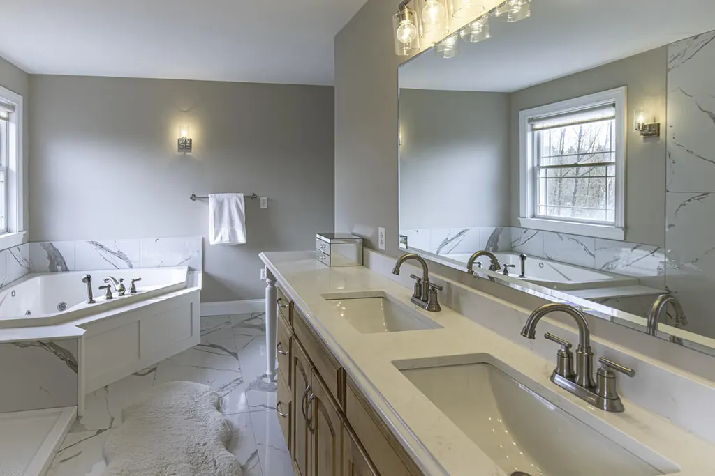 447 Walden Parke Way Bangor ME 04401