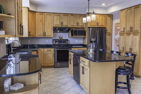 447 Walden Parke Way Bangor ME 04401