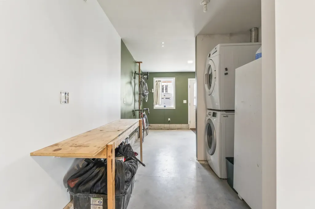 54 Lower Beach Road Windham ME 04062
