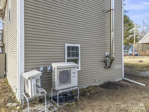 54 Lower Beach Road Windham ME 04062