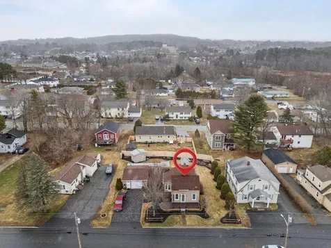 166 Warren Avenue Lewiston ME 04240