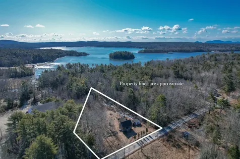 10 Dwelly Point Road Franklin ME 04634