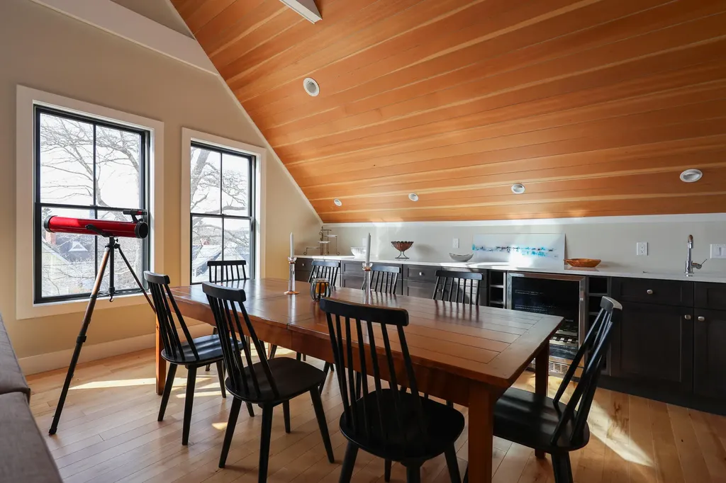 46 Atlantic Avenue Vinalhaven ME 04863
