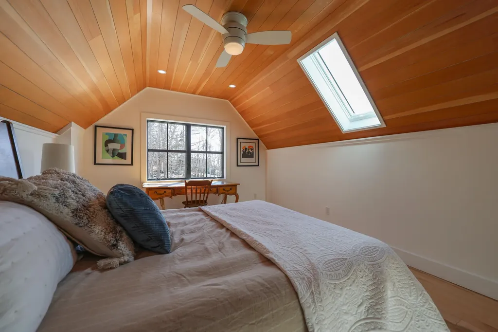 46 Atlantic Avenue Vinalhaven ME 04863
