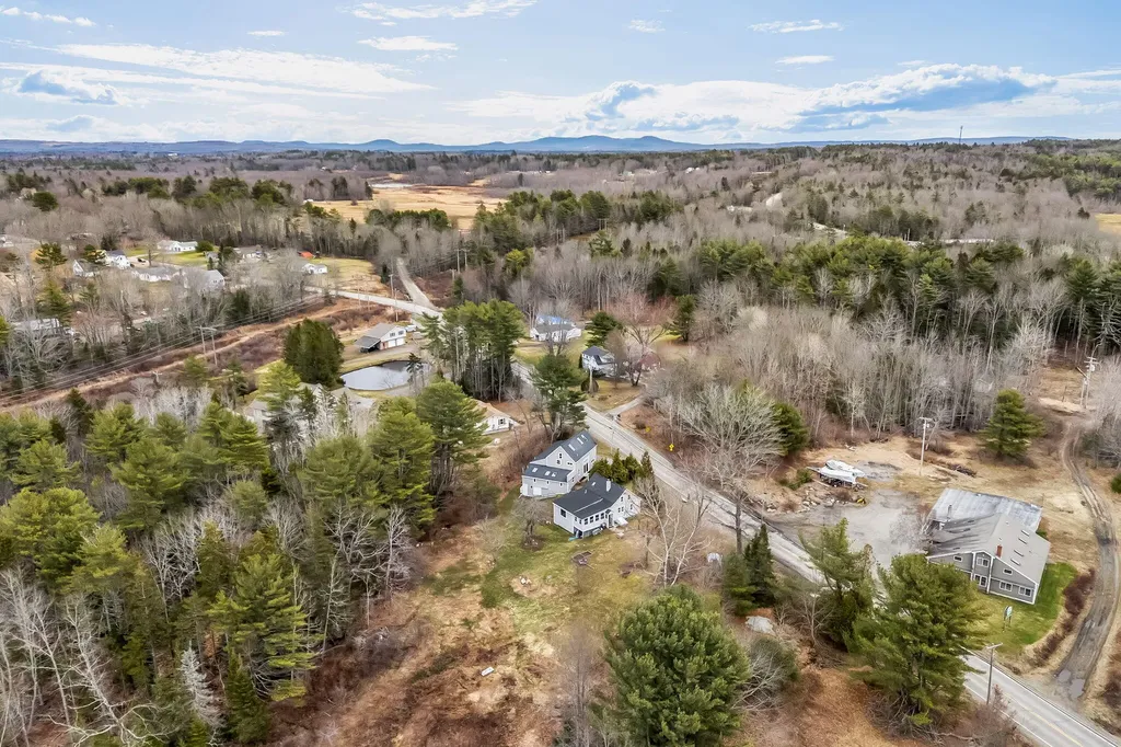 96 Washington Road Waldoboro ME 04572