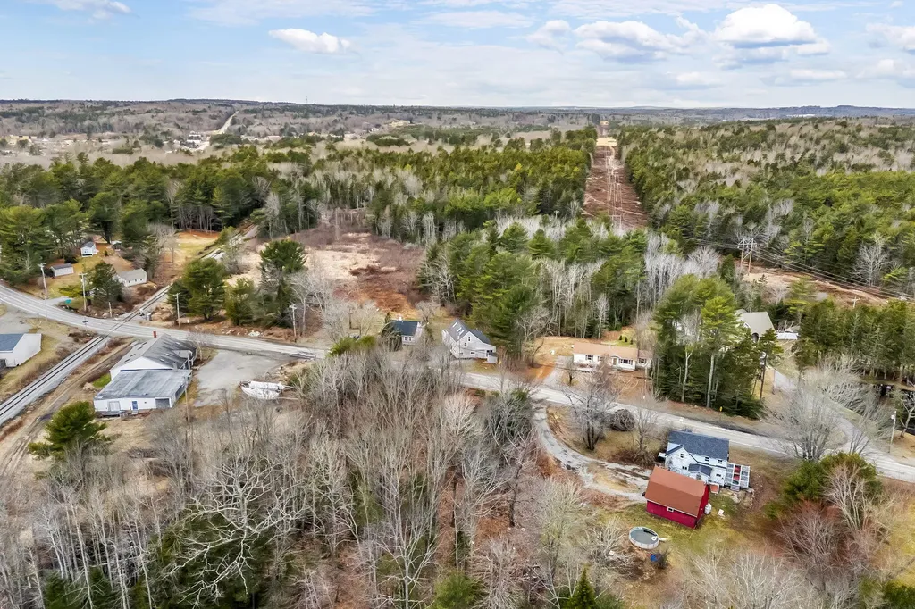 96 Washington Road Waldoboro ME 04572