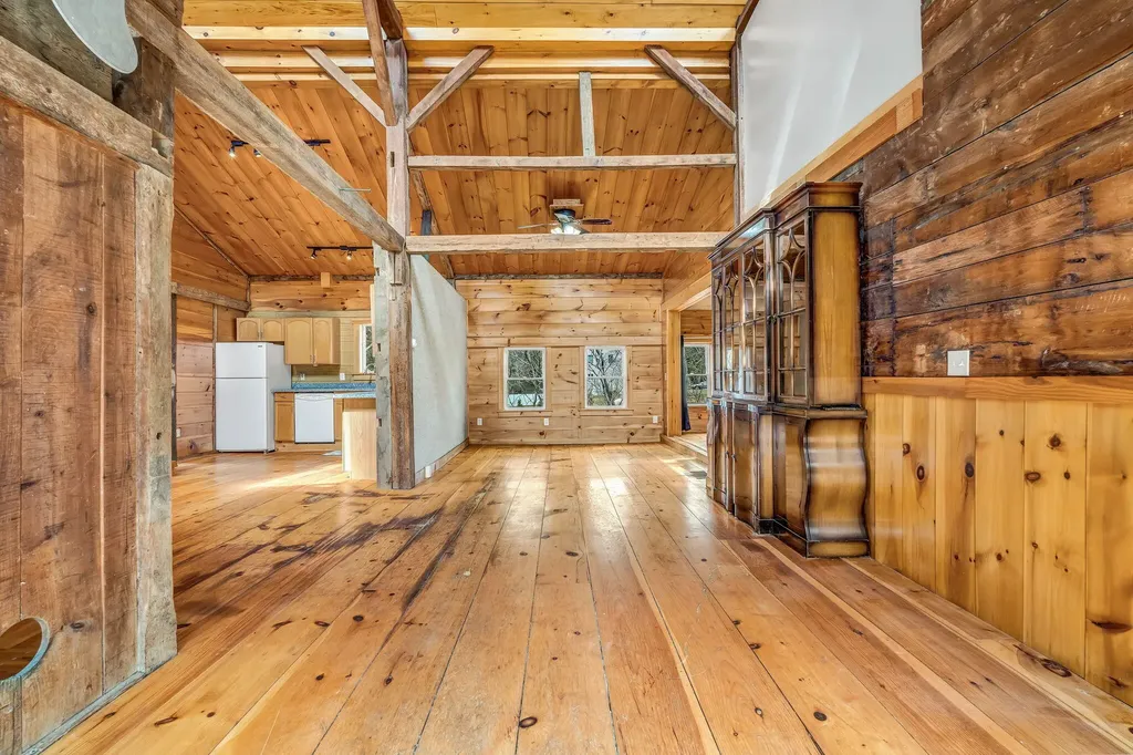 96 Washington Road Waldoboro ME 04572