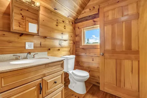 96 Washington Road Waldoboro ME 04572