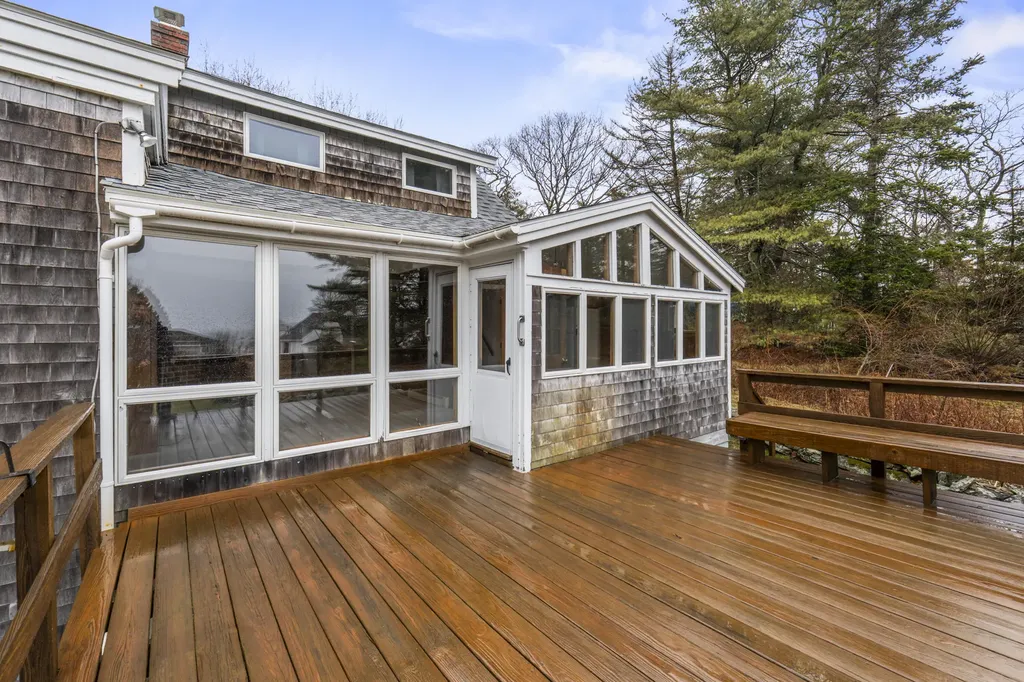 20 Holbrook Street Harpswell ME 04079
