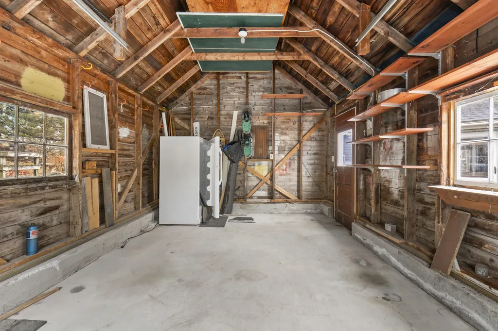 20 Holbrook Street Harpswell ME 04079