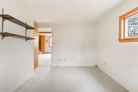20 Holbrook Street Harpswell ME 04079