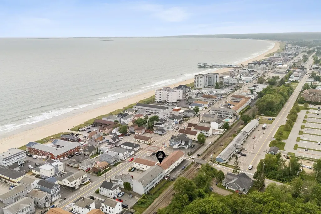 78 E Grand Avenue Old Orchard Beach ME 04064