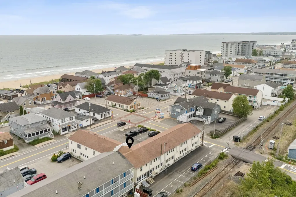 78 E Grand Avenue Old Orchard Beach ME 04064