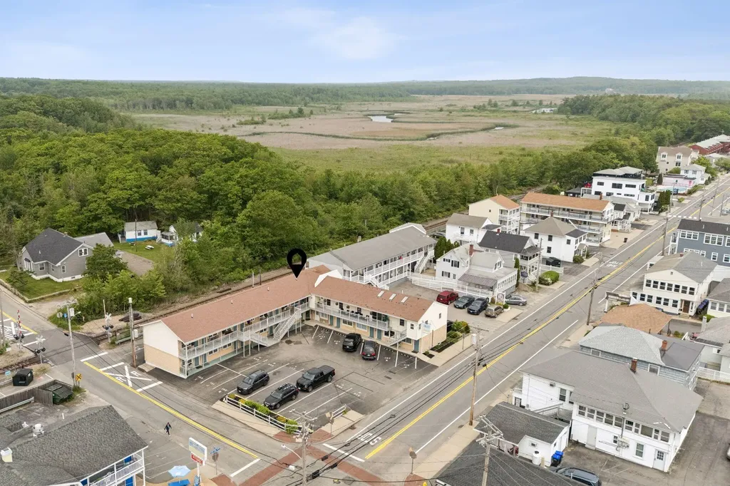 78 E Grand Avenue Old Orchard Beach ME 04064