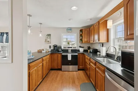 78 E Grand Avenue Old Orchard Beach ME 04064