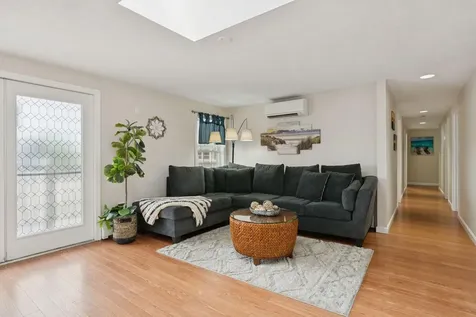 78 E Grand Avenue Old Orchard Beach ME 04064