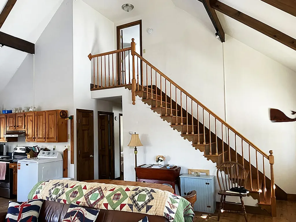 9 Blinn Road Bristol ME 04554